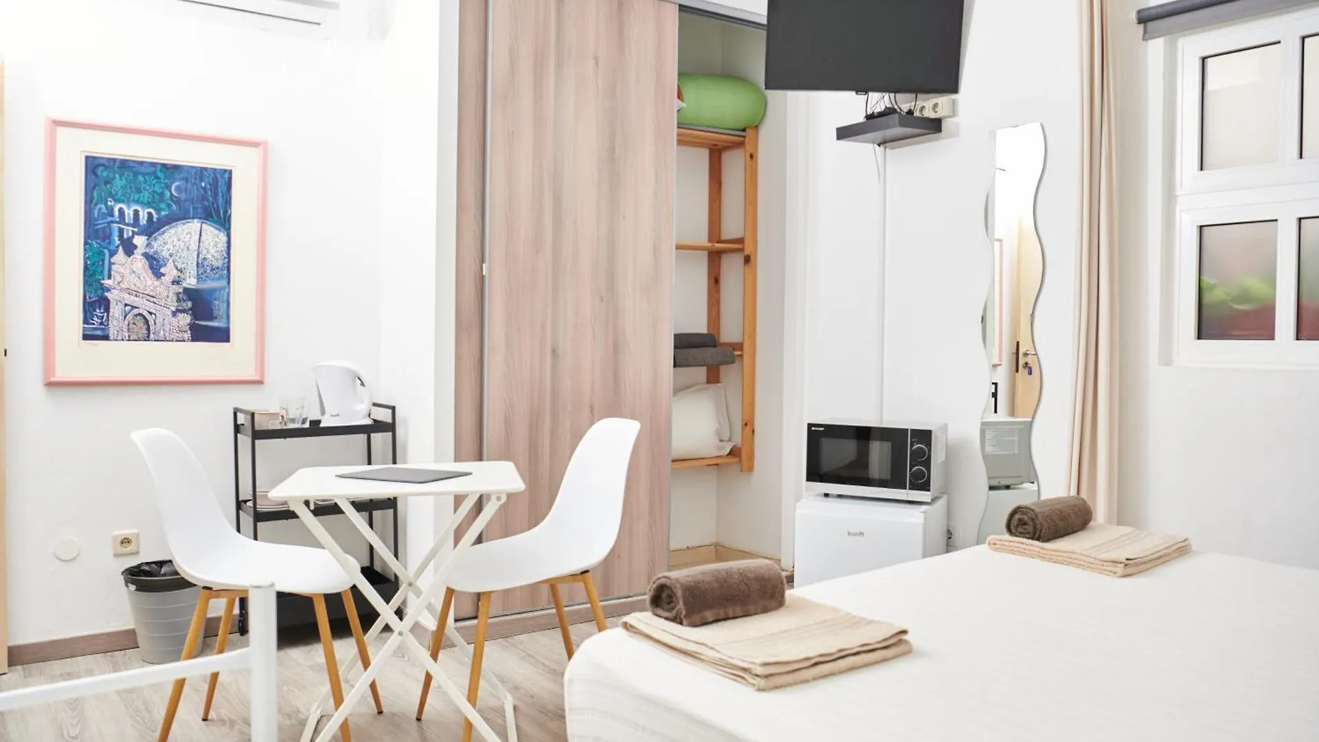 Taah Billa Guest House Tavira